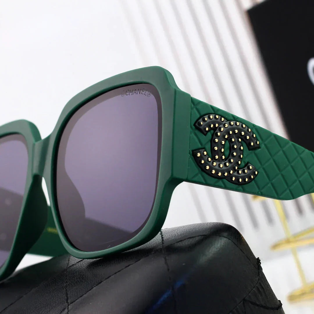 2025 Square simple large frame sunglasses