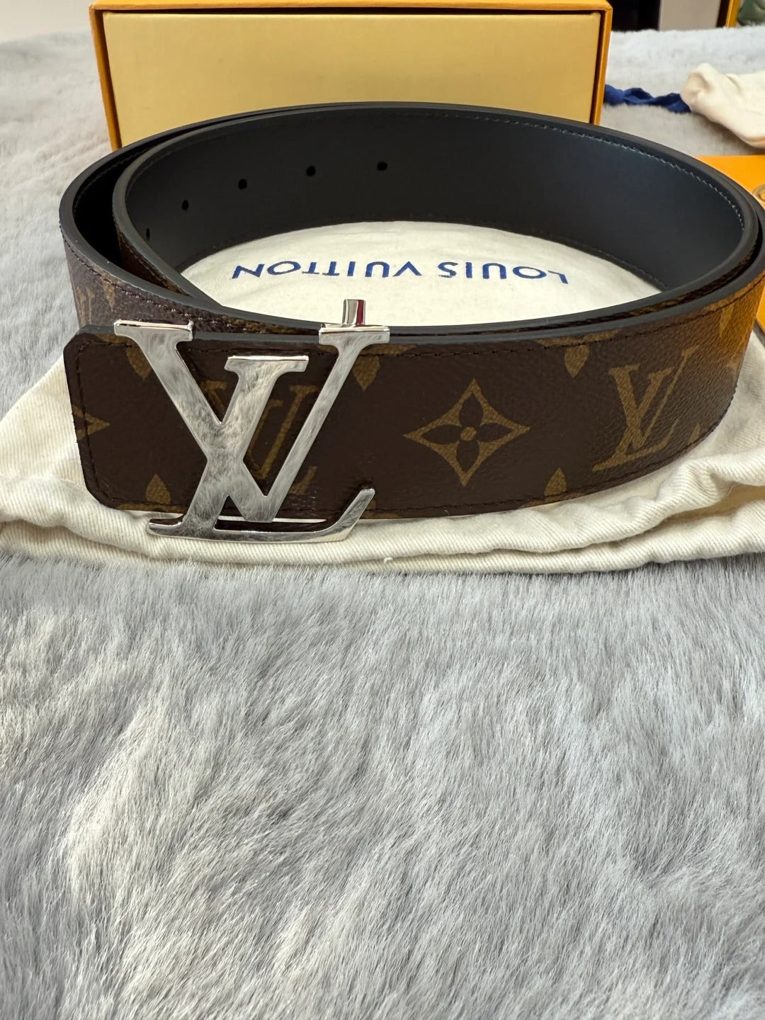 2025 classic old flower belt with bright silver buckle