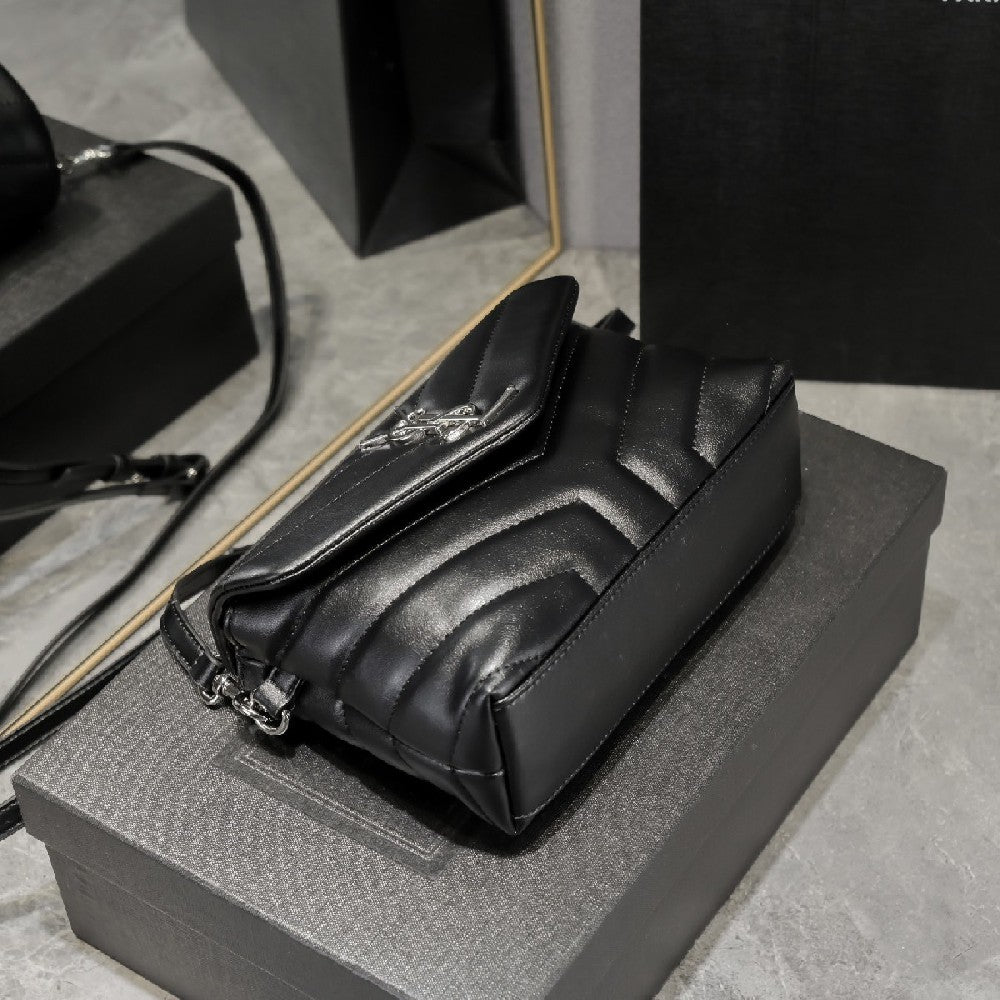 2025 Bag LouLou Chain Bag Y3
