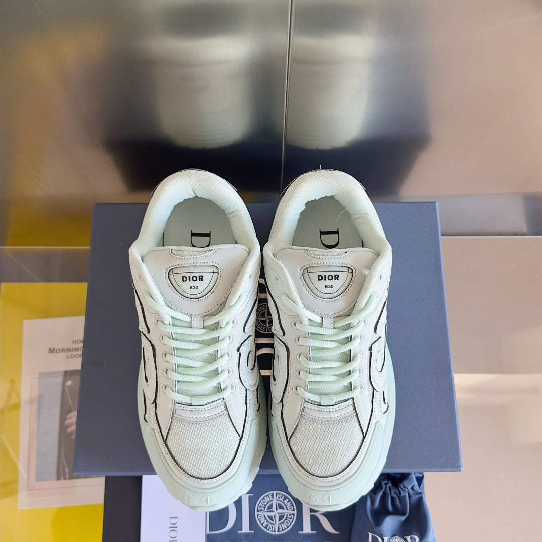 2025 1225 New high quality new color sports fashion shoes