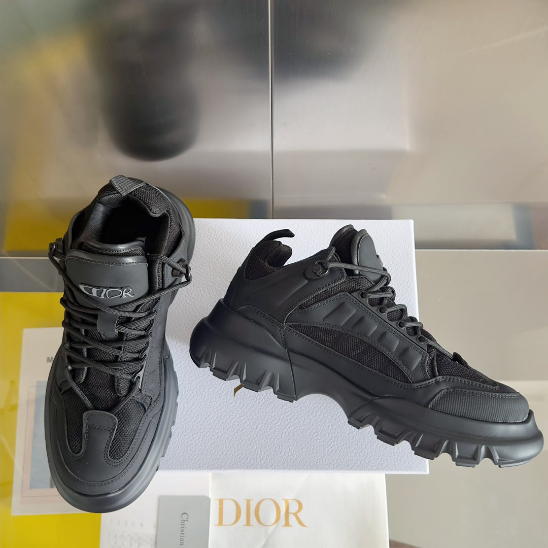 2025 1225 New high quality new color sports fashion shoes