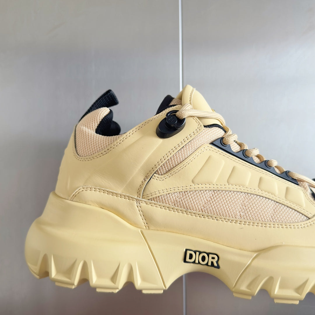 2025 1225 New high quality new color sports fashion shoes