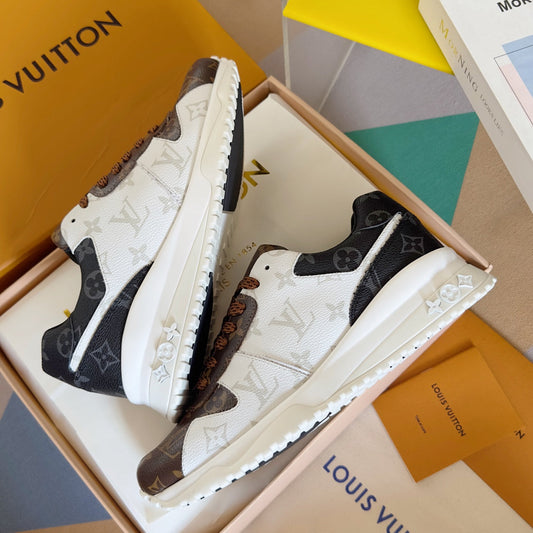 2025 250318 New high quality new color board shoes