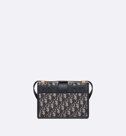 2025 Bag SMALL 30 MONTAIGNE BAG