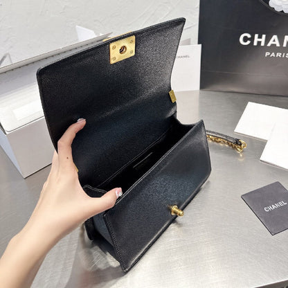 2025 Bag Classic Flap Bag W39116