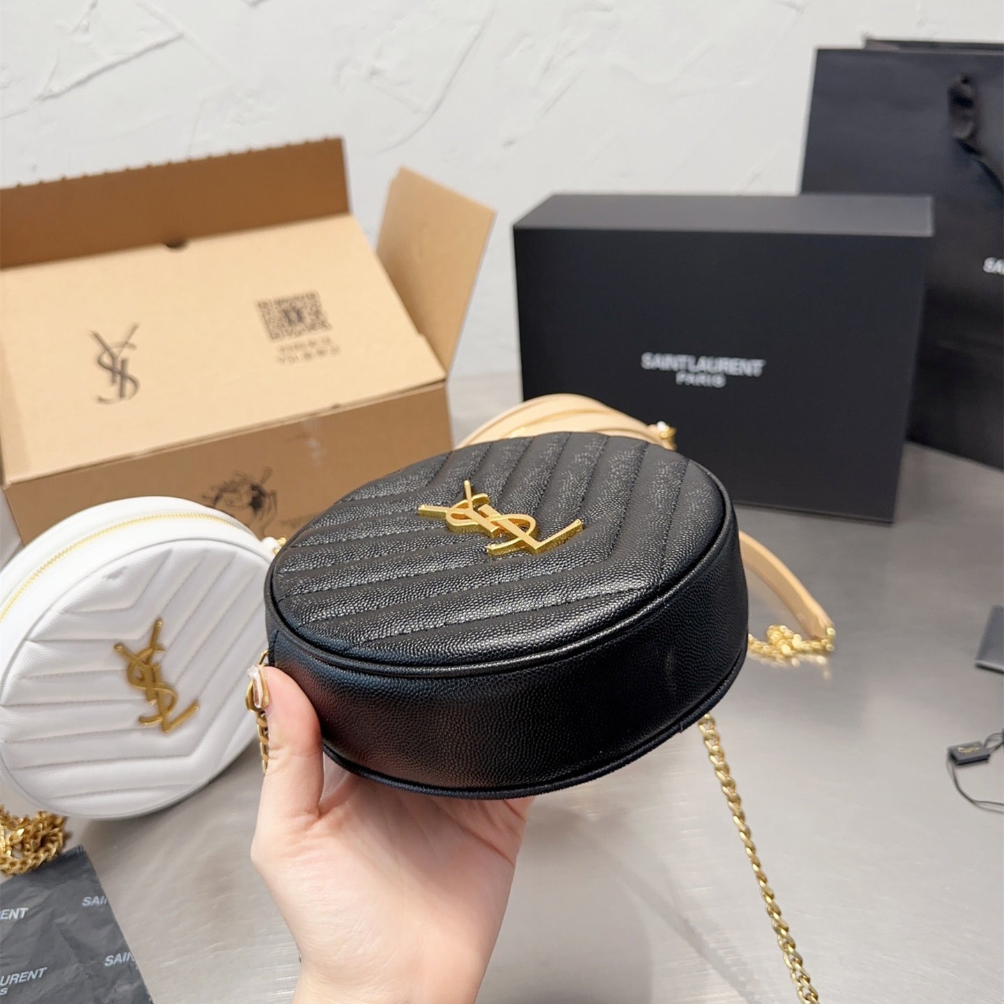 2025 Bag Fashion Ringer round cake leather bag