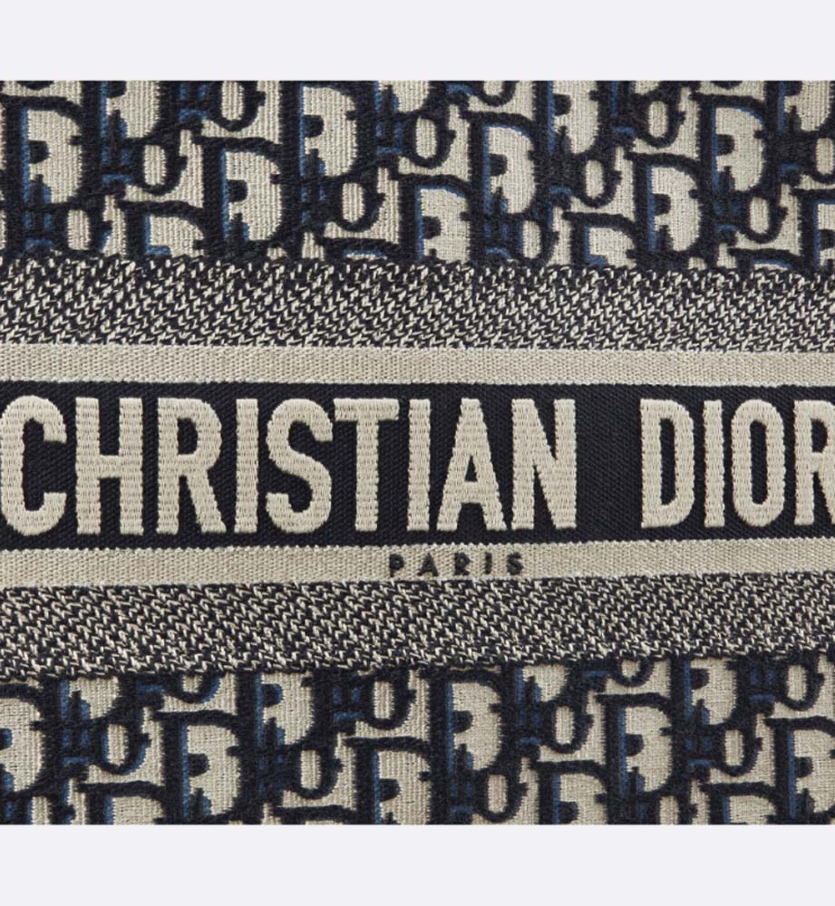 2025 Bag MEDIUM D BOOK TOTE