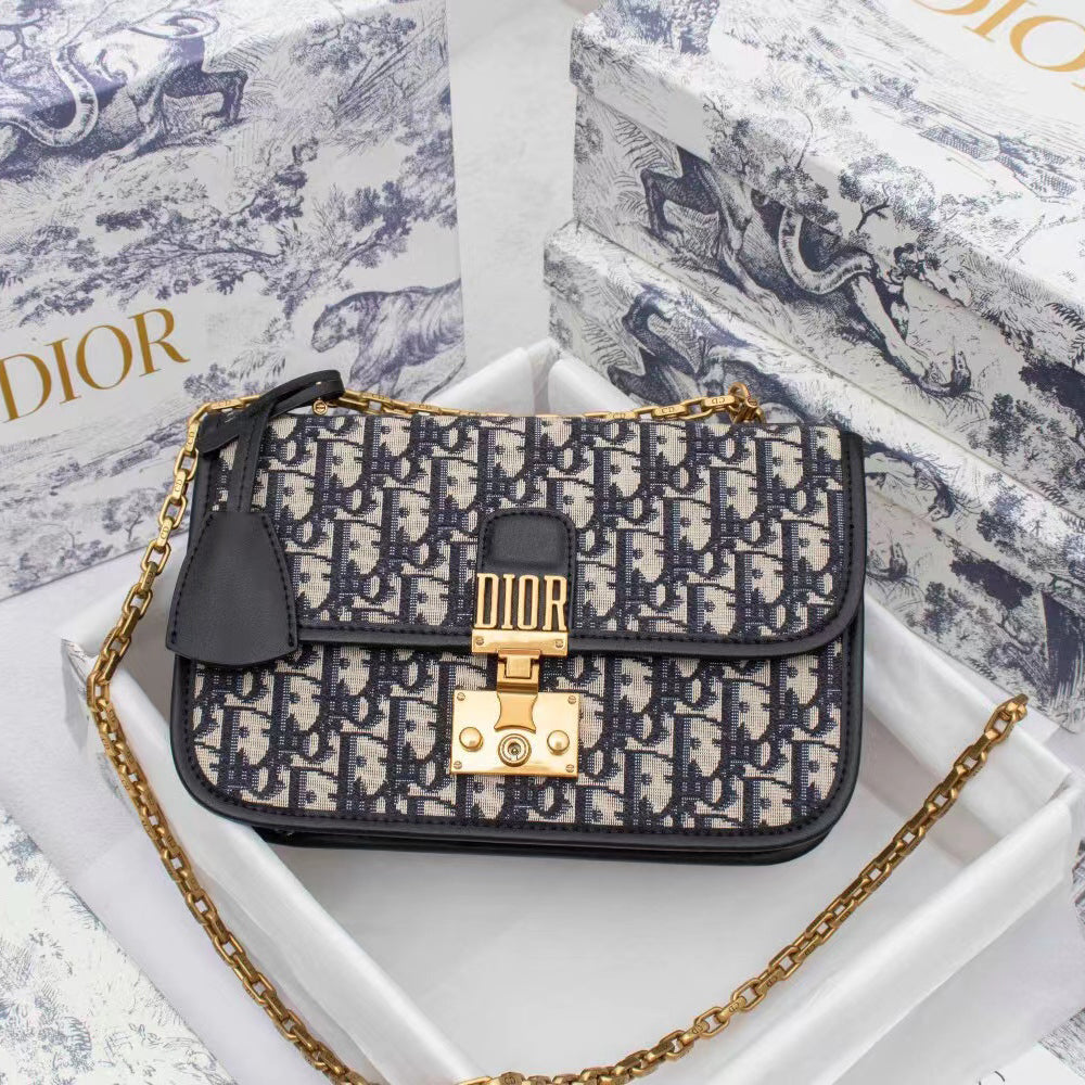 2025 Bag Messenger Bag D2