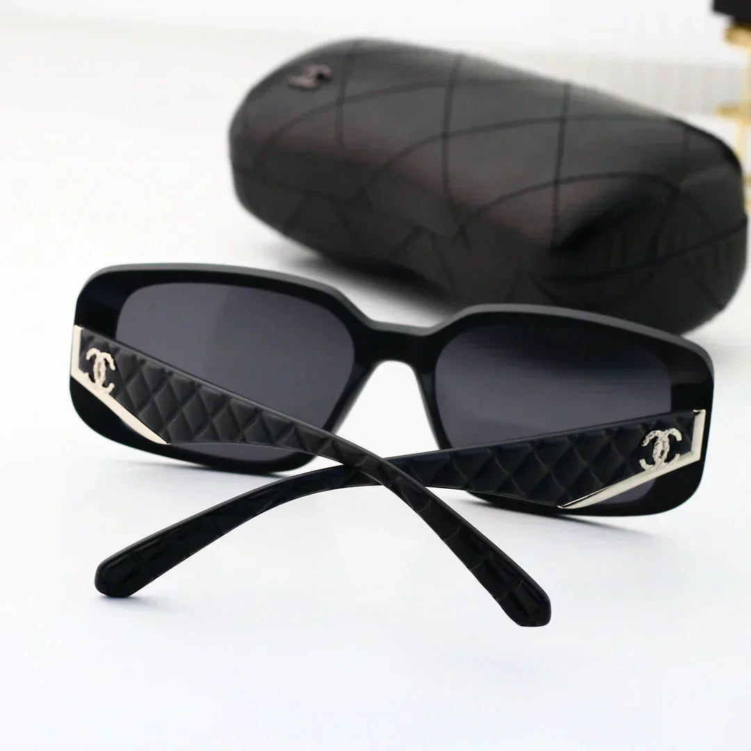 2025 Sunglasses  Square frame classic travel sunglasses