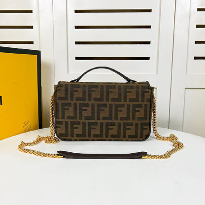 2025 Bag Baguette Bag F2