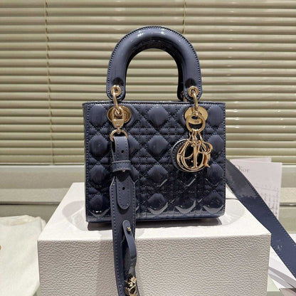 2025 Bag Stylish Top-handle Bag W168