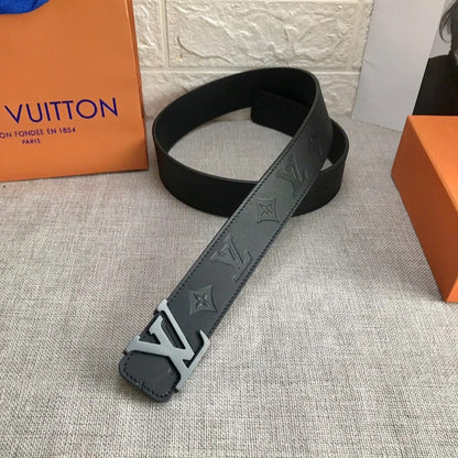 2025 L embossed belt