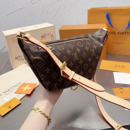 2025 Bag New Stylish Bumbag W224