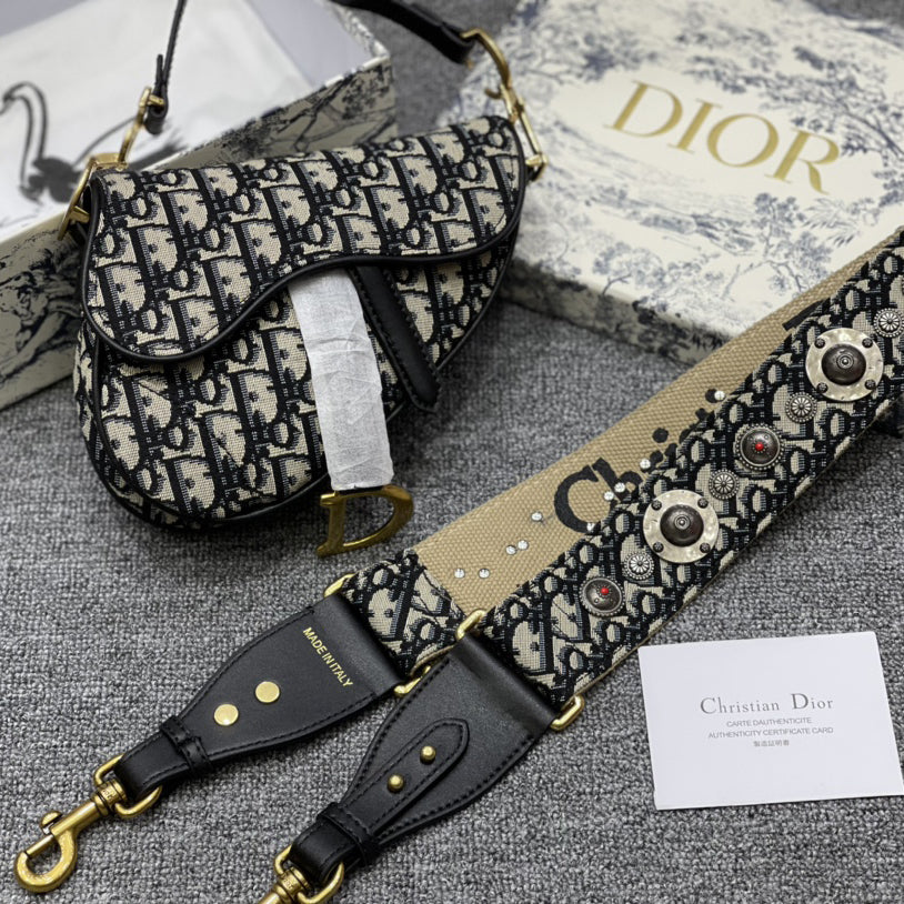 2025 Bag Saddle Bag With Strap D3