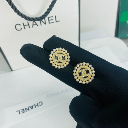 2025 Zircon Pearl Stud Earrings