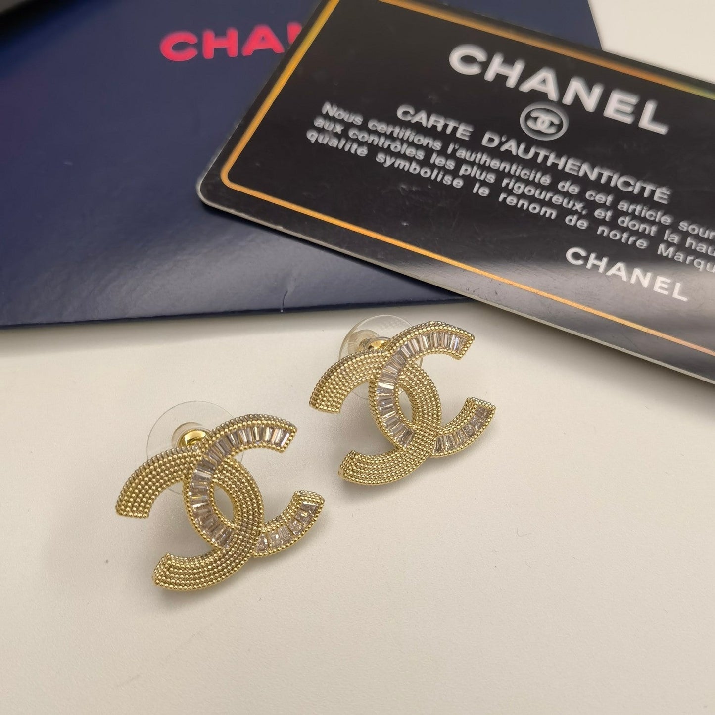 2025 Zircon Texture Letter Stud Earrings