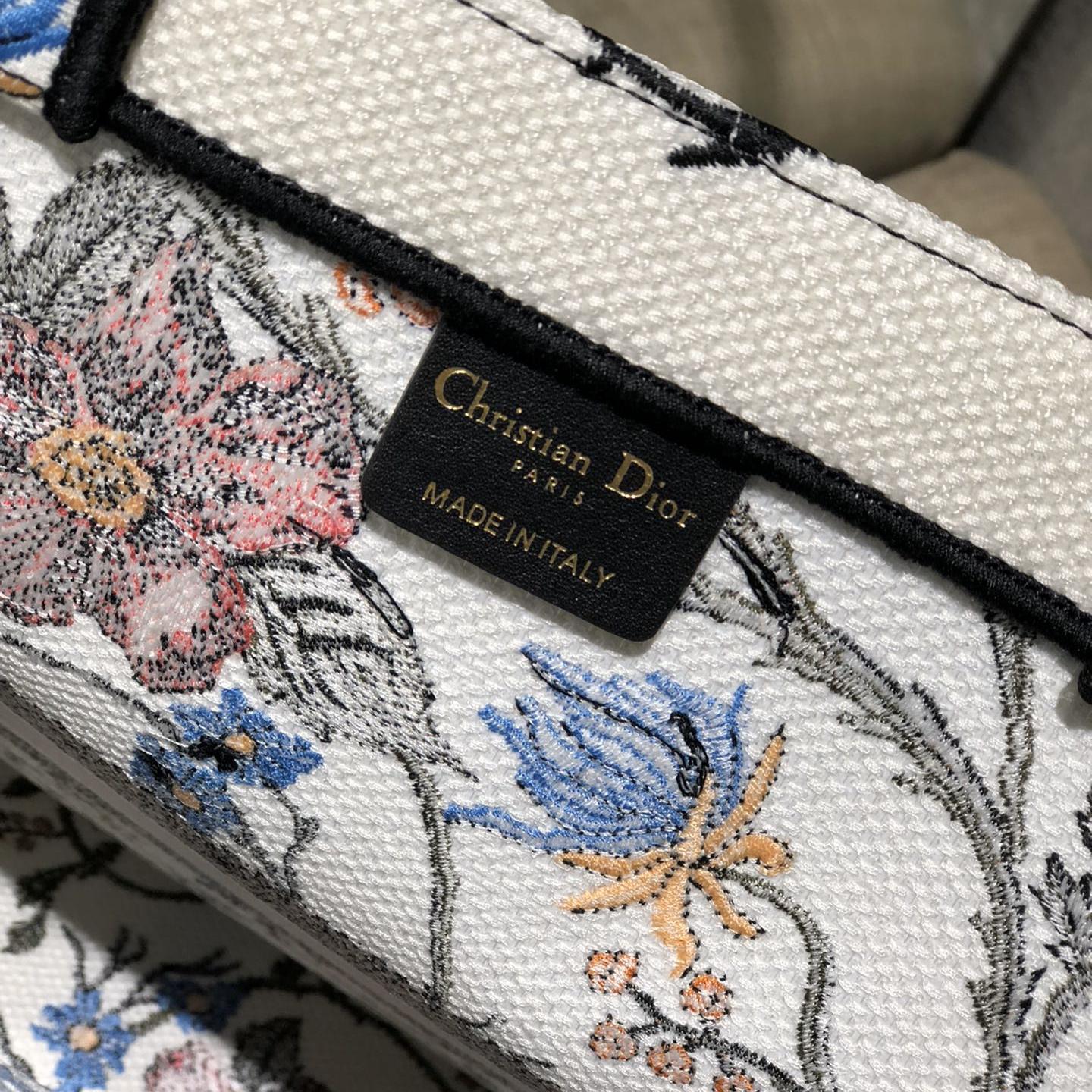 2025 Bag Book Tote Bag D2