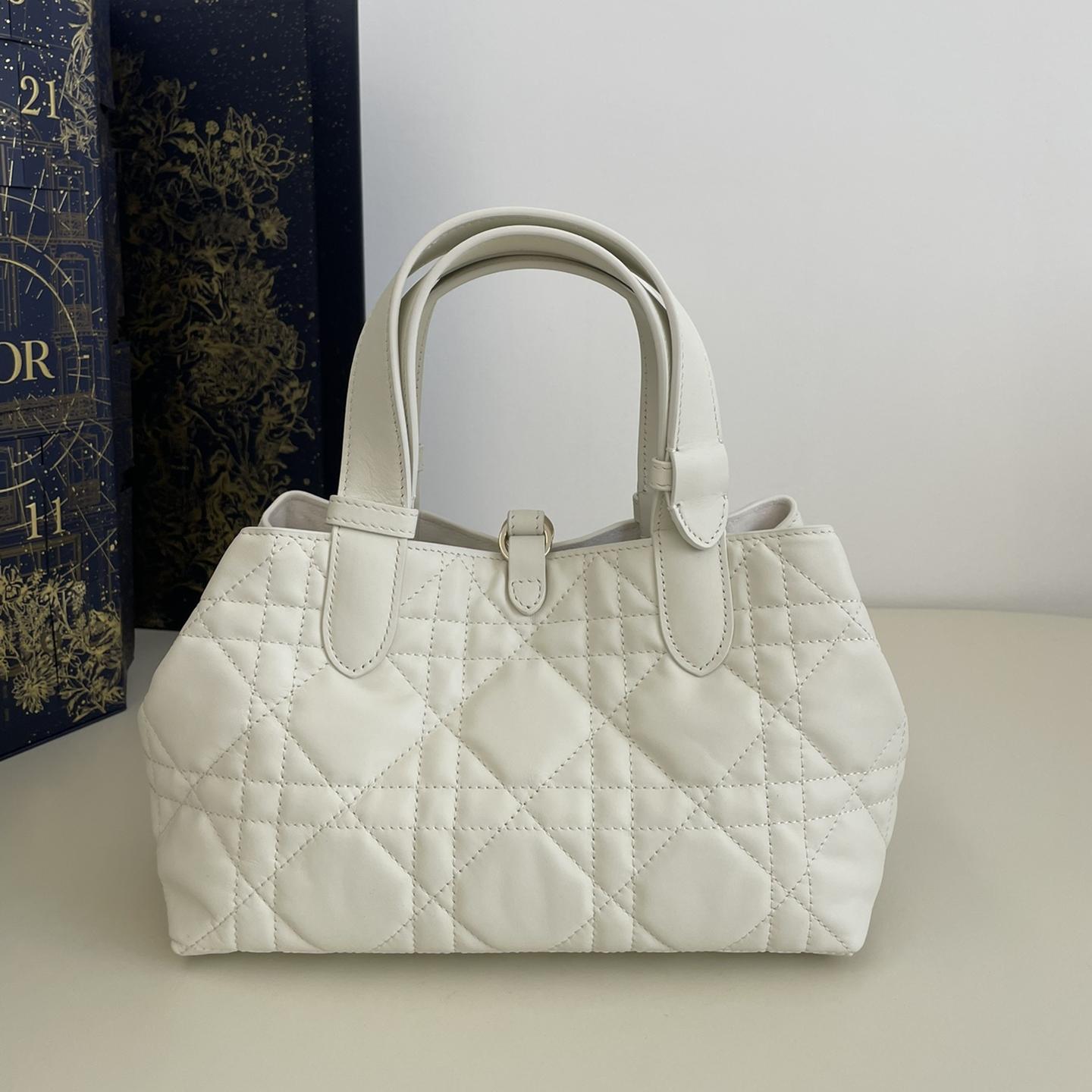 2025 Bag Fashion Top-handle Bag