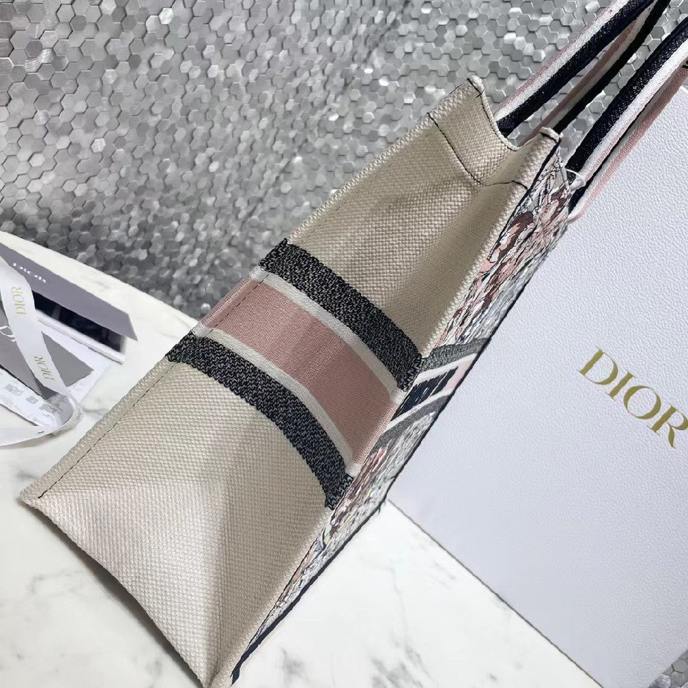 2025 Bag Book Tote Bag D14