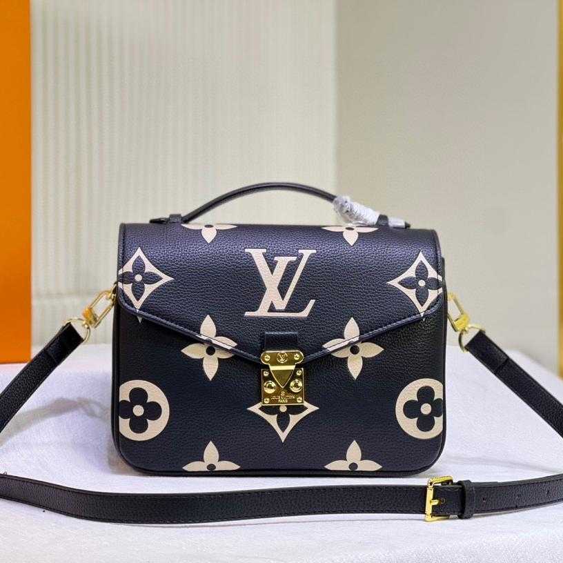 2025 Bag Classic Shoulder Bag W181