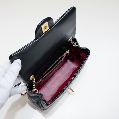 2025 Bag Classic Flap Bag W3560