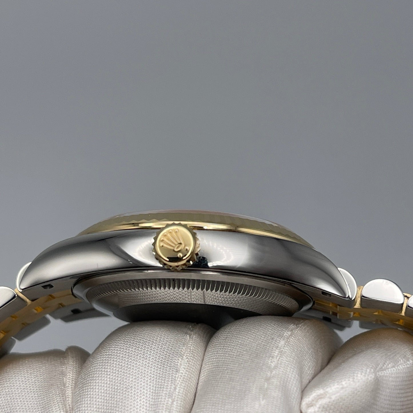 2025 Watch Datejust 126233 Stainless Steel Yellow Gold Champagne Dial Jubilee