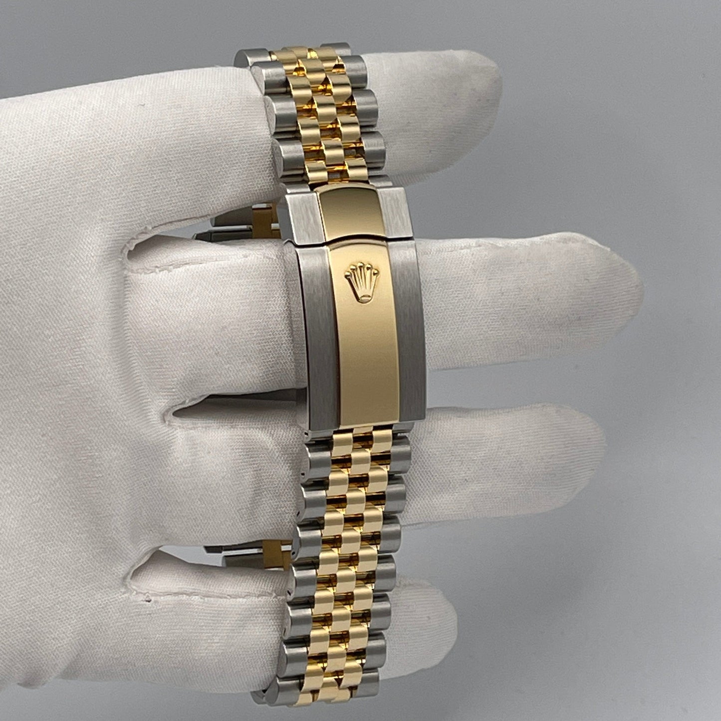 2025 Watch Datejust 126333 'Wimbledon' Yellow Gold Stainless Steel Slate Jubilee