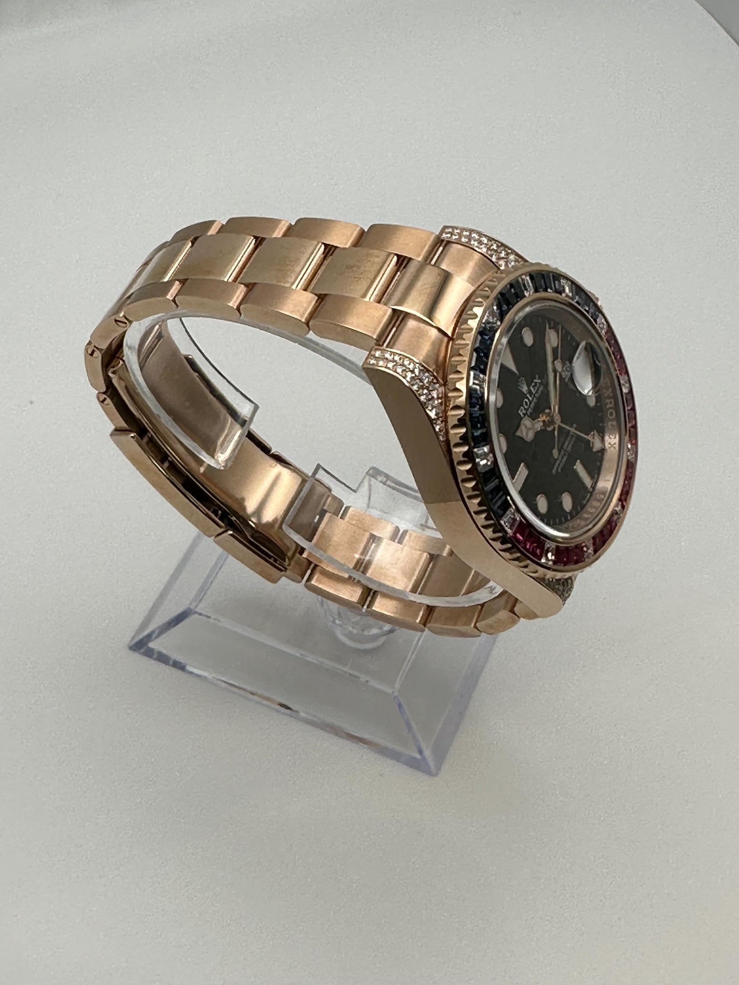 2025 Watch GMT-Master II 1267555SARU 'SARU' Rose Gold Black Dial Diamond Bezel