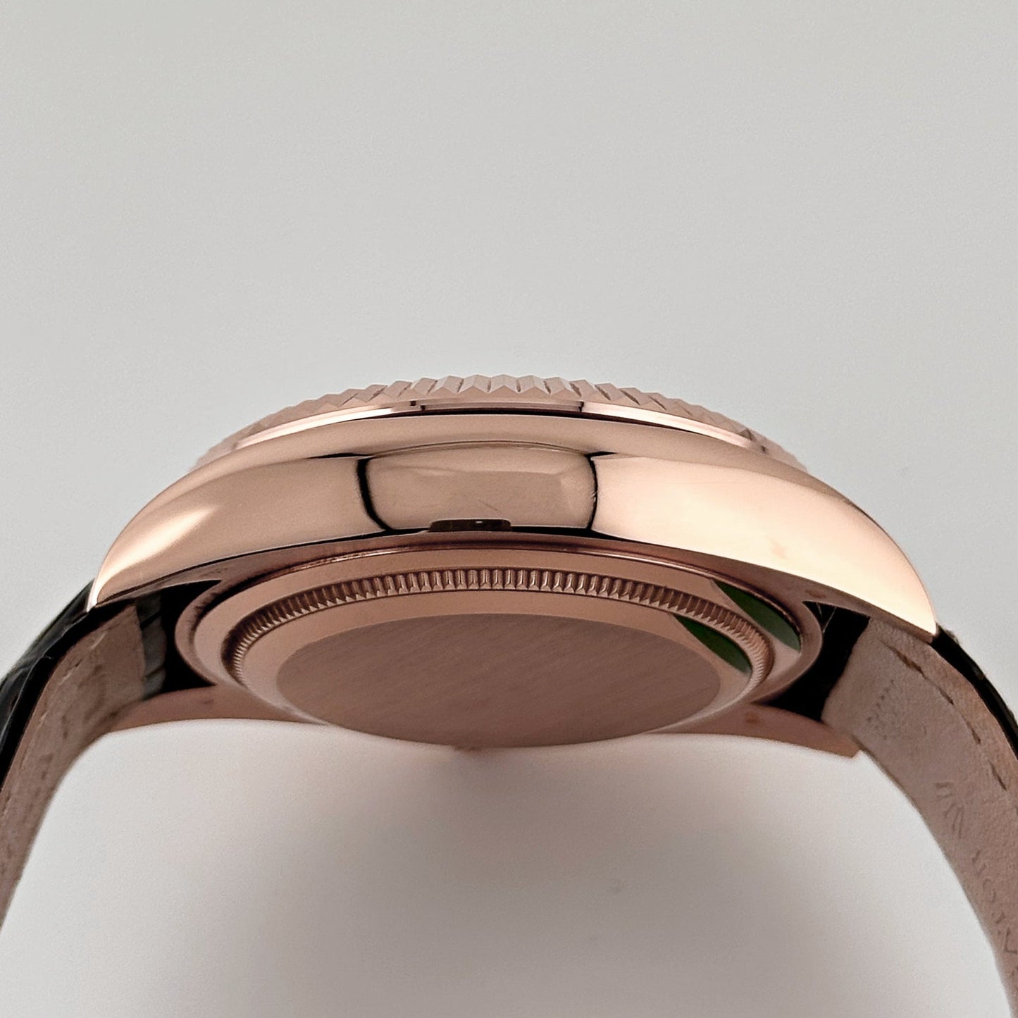 2025 Watch Sky-Dweller 326135 Rose Gold Chocolate Dial (2018)