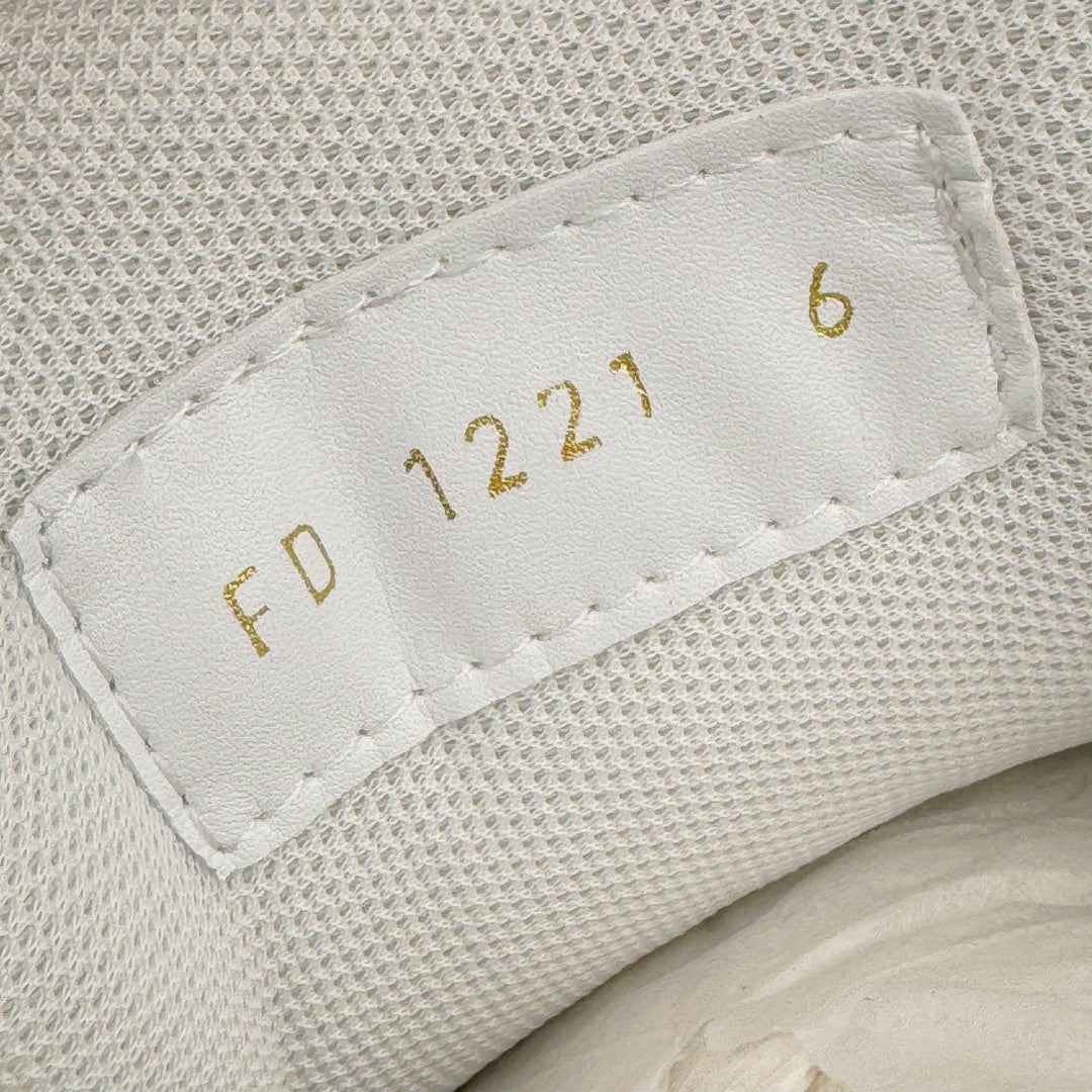 2025 0718 New color heavy detail heavy craft board shoes