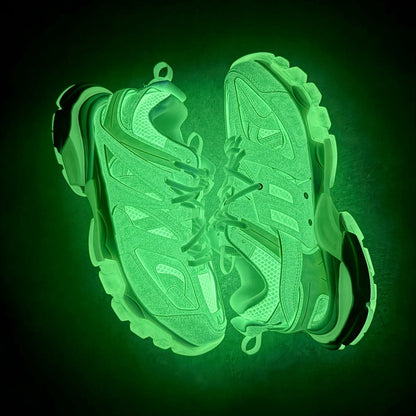 2025 0722 New night glow fluorescent shoes