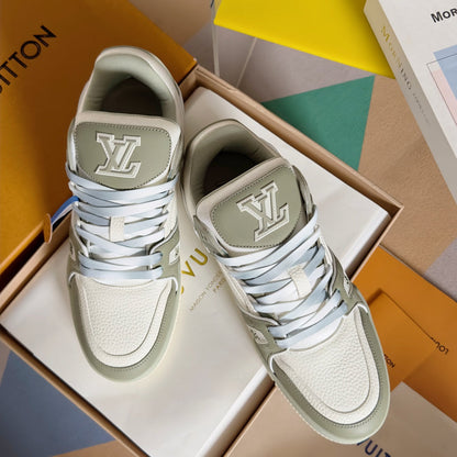 2025 250305 New color matching high quality board shoes