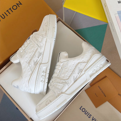 2025 250318 New high quality new color board shoes