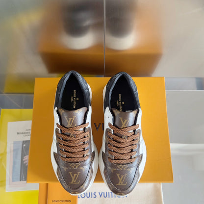 2025 250318 New high quality new color board shoes