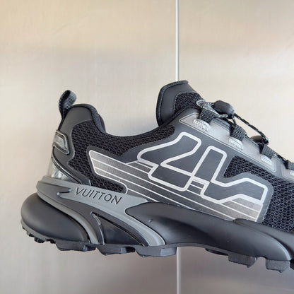 2025 250318 New high quality new color board shoes